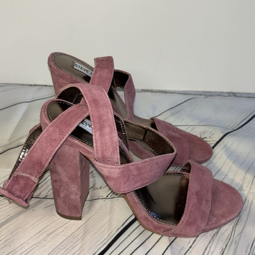 ❤️ Steve Madden Mauve “CANAAN” Strappy Block Heel Suede Sandals Size 7.5 - Picture 3 of 9